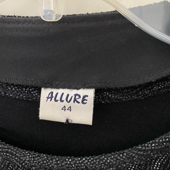 Beautiful two piece sparkling black long sleeve blouse - Picture 4 of 11